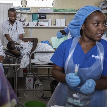 People wounded in fighting arrive at the Cbeca Ndosho hospital in Goma.